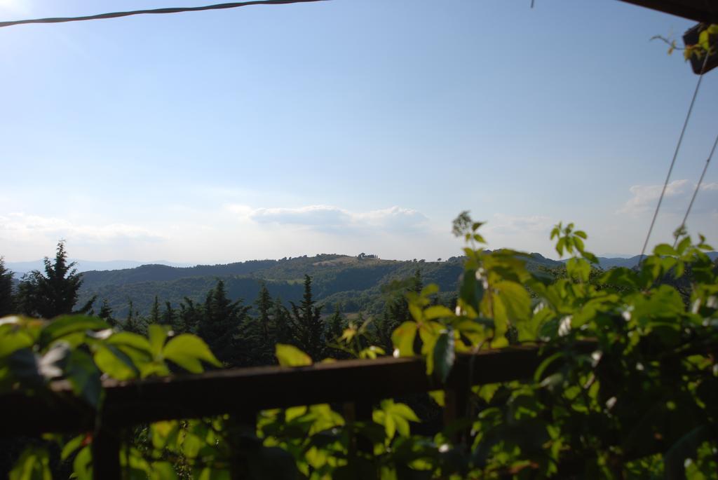 Villa Il Tamantino à Gubbio Chambre photo